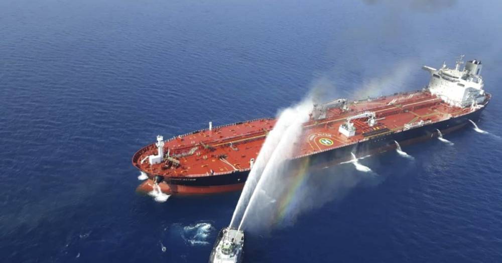 США опубликовали видео с доказательствами причастности Ирана к взрывам на танкерах в Оманском заливе