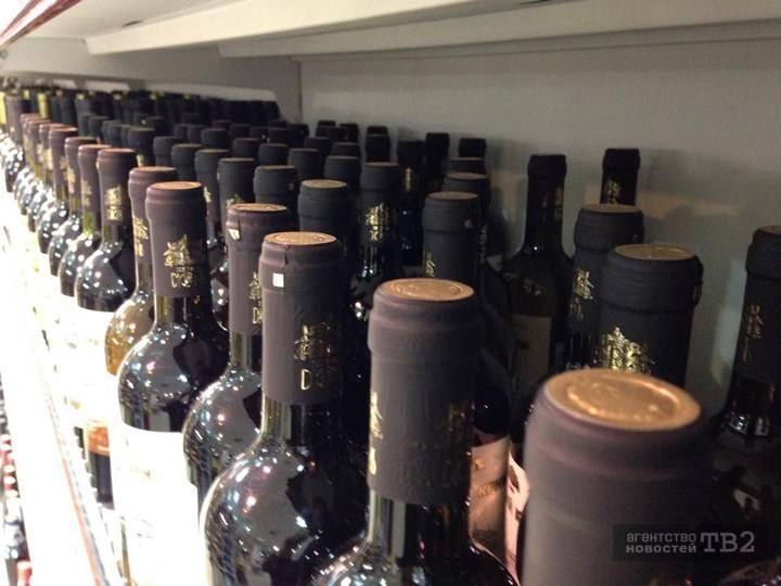 Минздрав поддержал законопроект о продаже спиртного в спецмагазинах