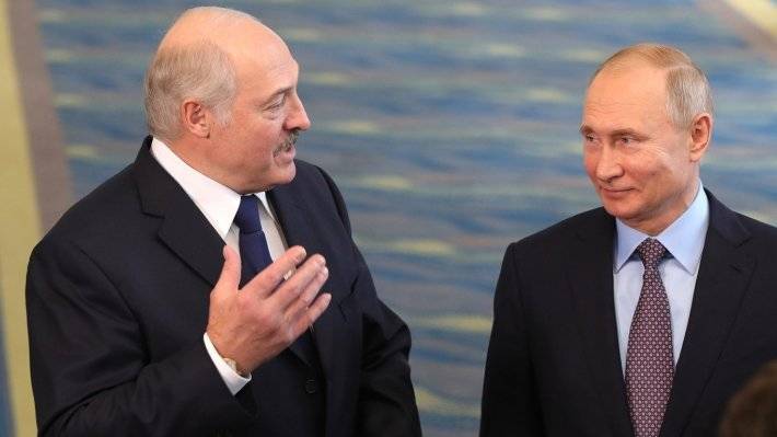 Путин и Лукашенко провели краткую встречу на полях ШОС