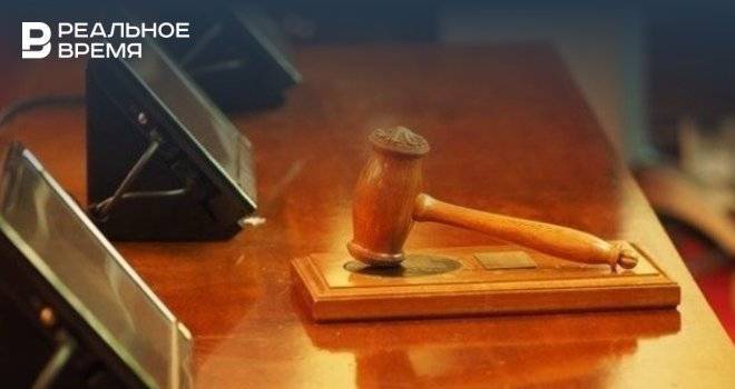Суд продлил домашний арест экс-полицейским, обвиняемым в изнасиловании дознавательницы в Уфе