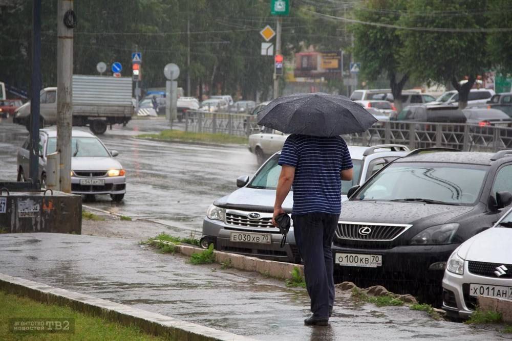В праздничный выходной жителей Томской области ждут грозы и дожди