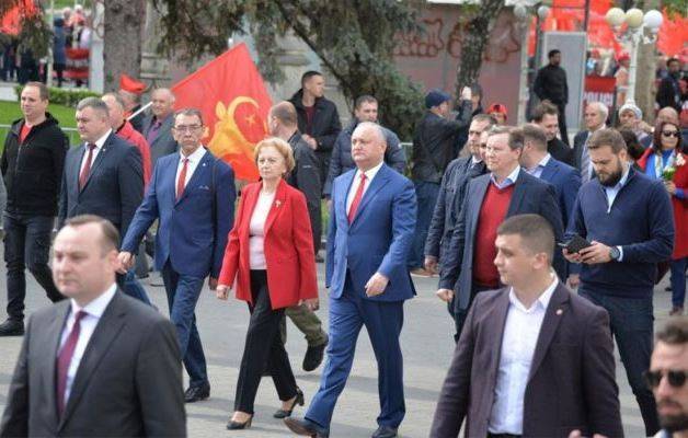 Президент Молдовы призвал народ на митинг в поддержку нового правительства