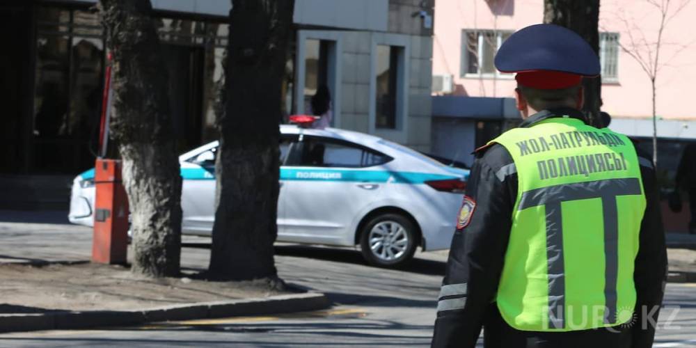 Полицейские замерили превышение скорости на «глаз» в Карагандинской области (видео)