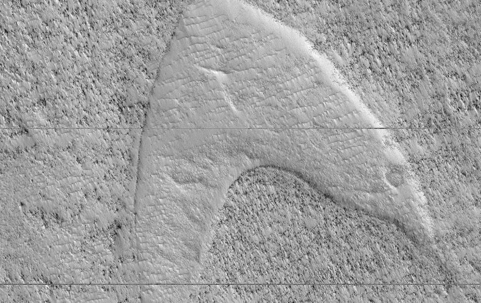 На Марсе нашли эмблему из сериала Star Trek