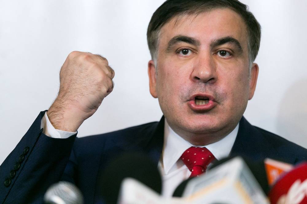 Ловушка для Саакашвили: его уже "дернули" в военкомат. Годен к отправке на Донбасс