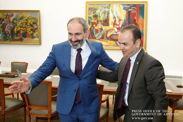 Экс-мэр американского Глендейла стал главным комиссаром в Армении