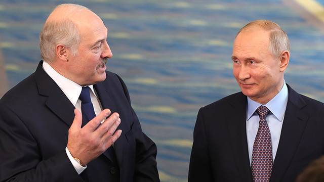 Песков: Путин и Лукашенко проведут двустороннюю встречу в ближайшее время
