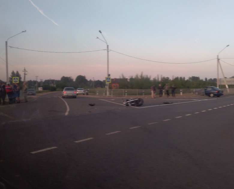 Жуткая авария в Смоленске по дороге в Рай