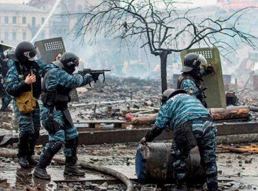 "Валить всех". В суде экс-сотрудники госохраны озвучили приказ руководства во время Майдана
