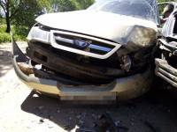 В Тверской области в результате лобового столкновения автомобилей серьезно пострадал мужчина