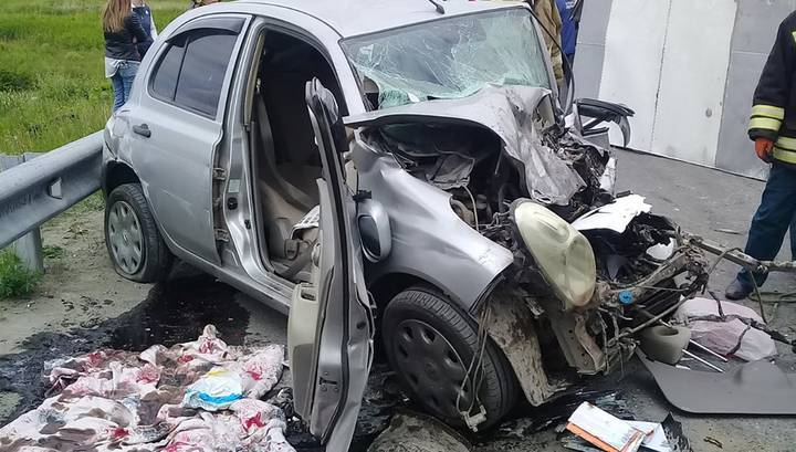 Уснул и убил неродившегося ребенка: водитель "ГАЗели" устроил лобовое ДТП