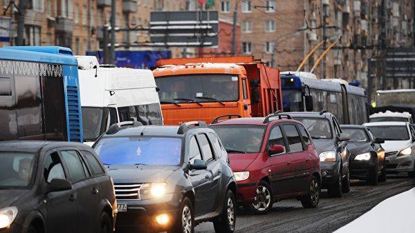 В Росавтодоре заявили, что скоростной лимит пока не будет увеличен