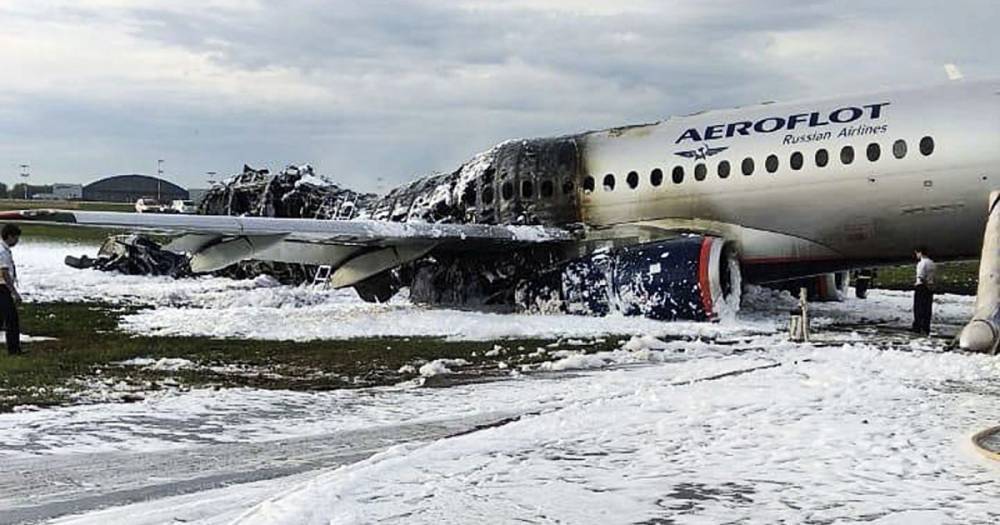 "Просто возвращаемся". МАК опубликовал отчет о катастрофе самолета в Шереметьево - ru.tsn.ua - Шереметьево