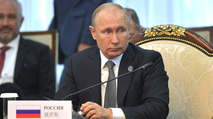 Путин пригласил участников бишкекского саммита ШОС в РФ на 75-летие Победы