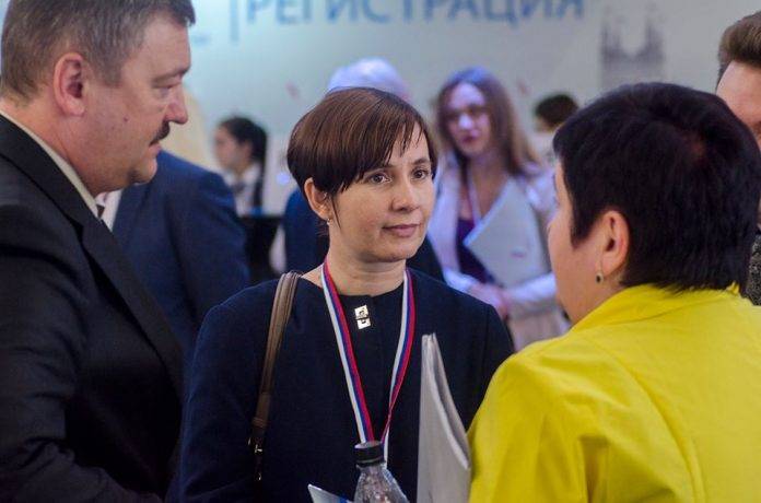 Екатерина Бубнова: Киеву не стоит надеяться на очереди жителей Крыма и Севастополя за украинскими паспортами