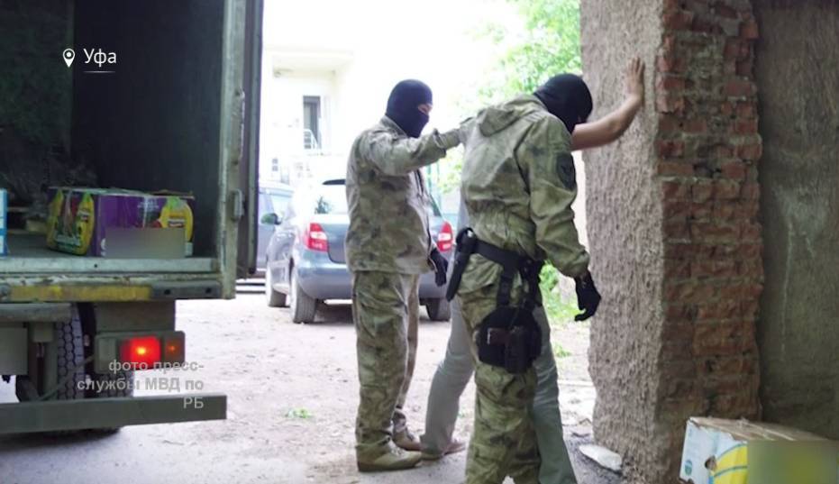 В Уфе полицейские обнаружили 225 кг насвая