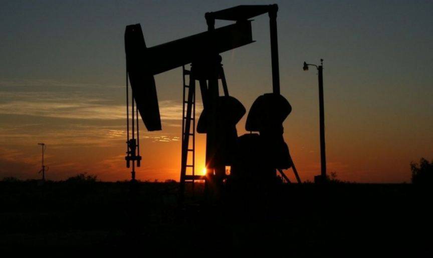 Цена нефти упадет до 30 долларов, если ОПЕК увеличит добычу