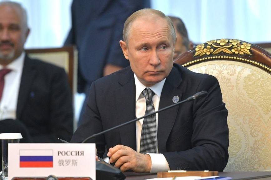 Путин провёл переговоры с президентом Таджикистана