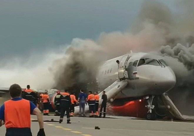 МАК опубликовал предварительный отчет по катастрофе Sukhoi Superjet 100