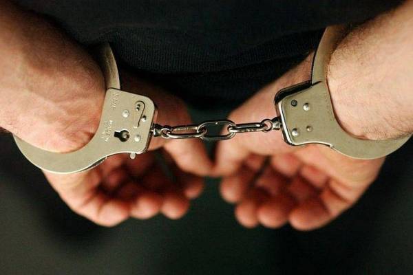 Полицейские Оренбурга по горячим следам задержали подозреваемого в уличном нападении