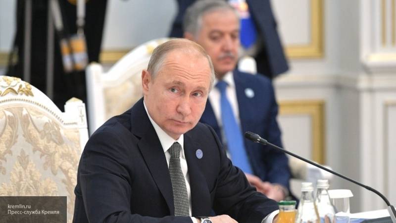 Путин призвал покончить с "боями без правил" в мировой торговле