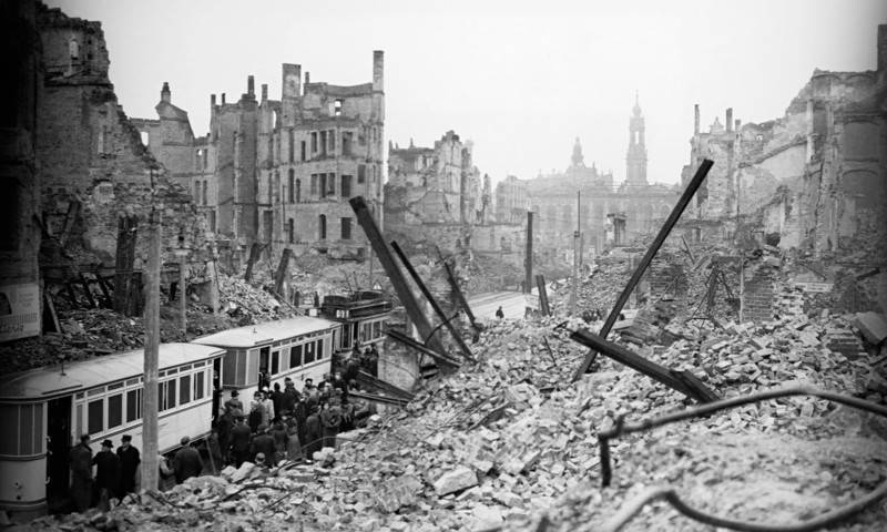 Бомбардировка Дрездена: почему в СССР её называли военным преступлением | Русская семерка