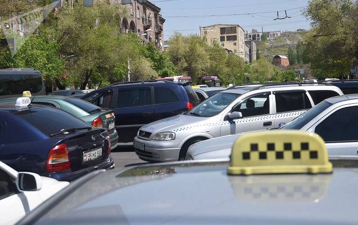 Жестокое убийство таксиста в Армении: подозреваемый объявлен в розыск
