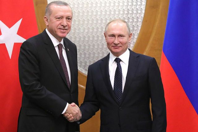 Путин и Эрдоган провели короткую встречу перед началом СВМДА