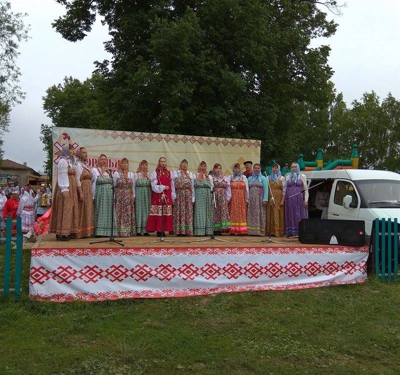 Ульяновцы погуляли на 29 марийских свадьбах за один день