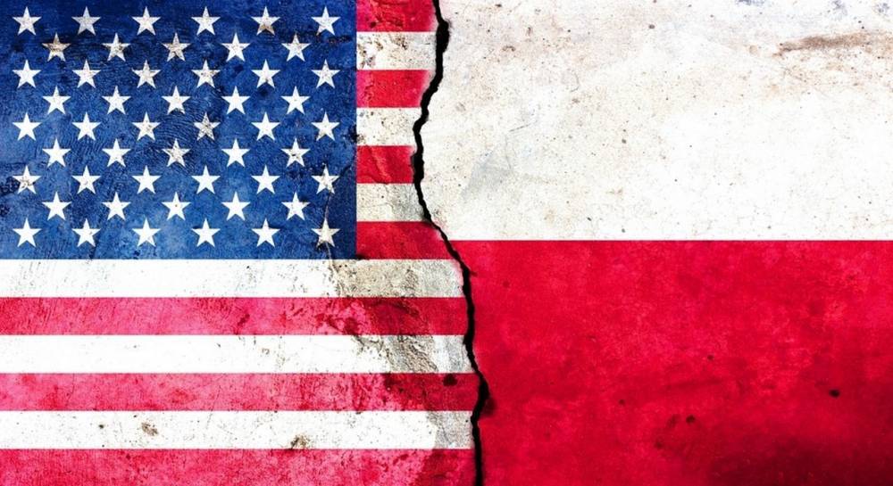 Американо-польский союз направлен не только против России, но и Евросоюза – политолог