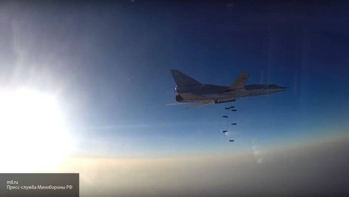 Летчики ВКС РФ результативно нанесли удар по позициям боевиков в Идлибе