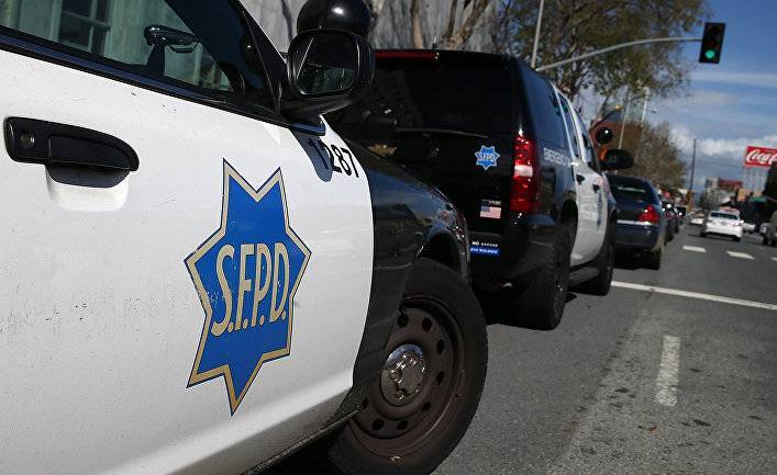 Fox News (США): белые полицейские Сан-Франциско сталкиваются с расовой и гендерной дискриминацией