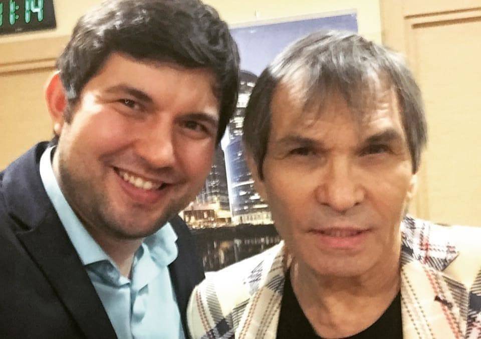 Сын Алибасова объяснил приглашение отца на лечение в Казахстан
