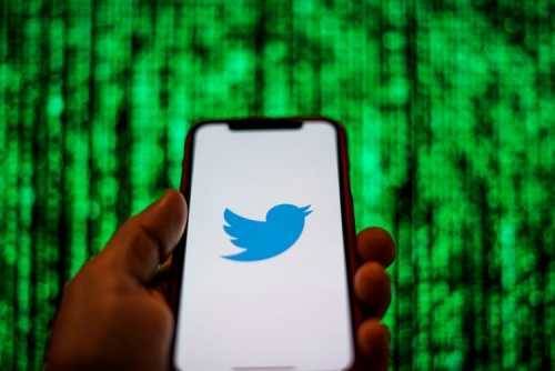 Twitter блокирует около 4800 аккаунтов, связанных с правительством Ирана