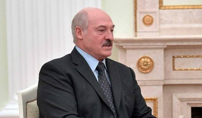 Лукашенко решился на отчаянный шаг после слухов об отставке