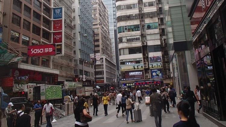 МИД рекомендует избегать в Гонконге мест проведения акций протеста