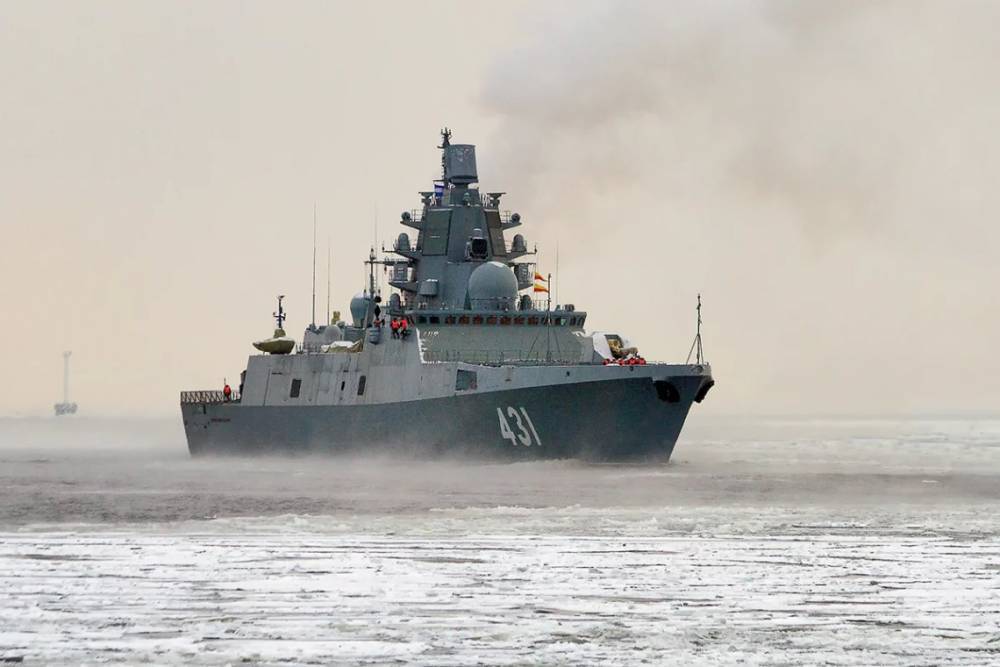 Возле берегов Латвии заметили российский военный корабль