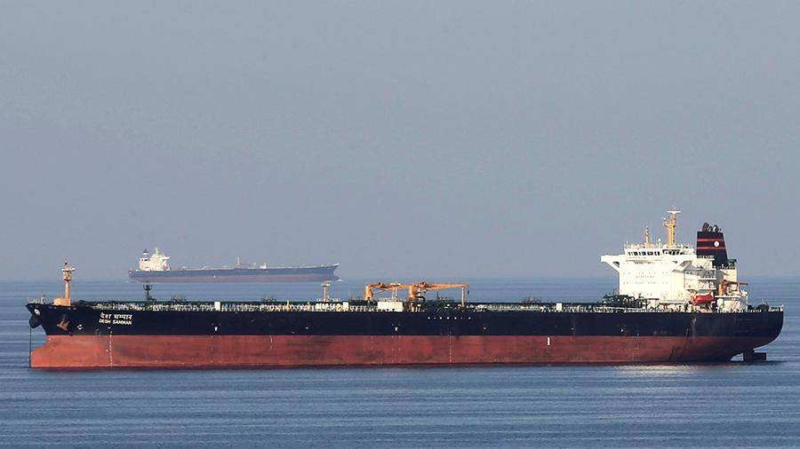 Россия не станет усиливать охрану своих танкеров в Ормузском проливе