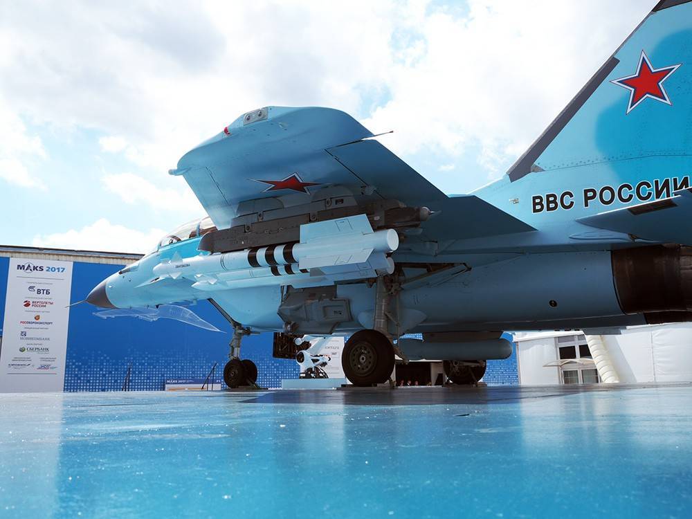 Мощная новинка: два истребителя МиГ-35 заступили на боевое дежурство