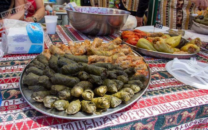 Праздник армянской кухни: в Тбилиси прошел фестиваль "Толма-2019"