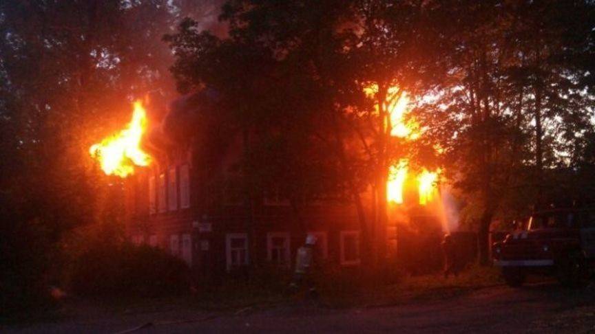 В Яранске многодетная семья осталась без жилья в результате пожара