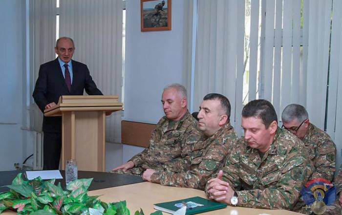 Заместитель командующего армией Карабаха освобожден с должности