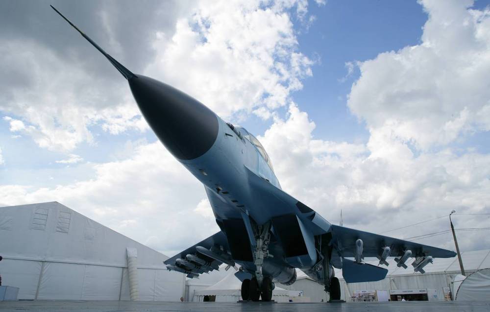 ВКС России получили первые истребители МиГ-35