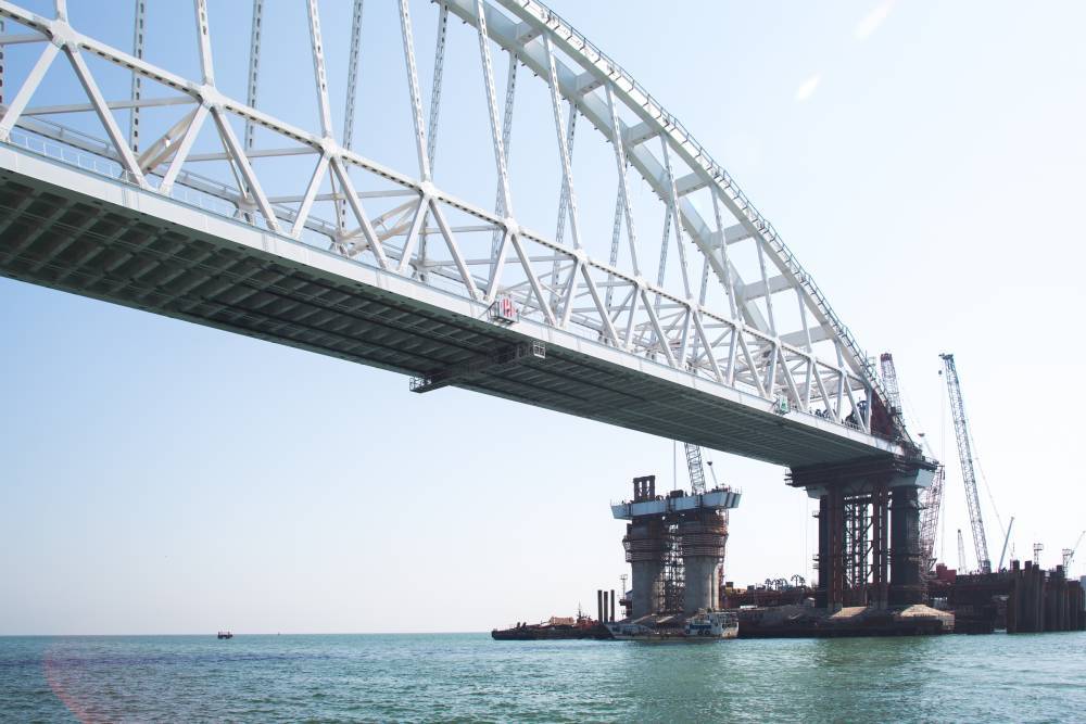 Компания Ротенберга получит более 881 млн рублей на обслуживание Крымского моста