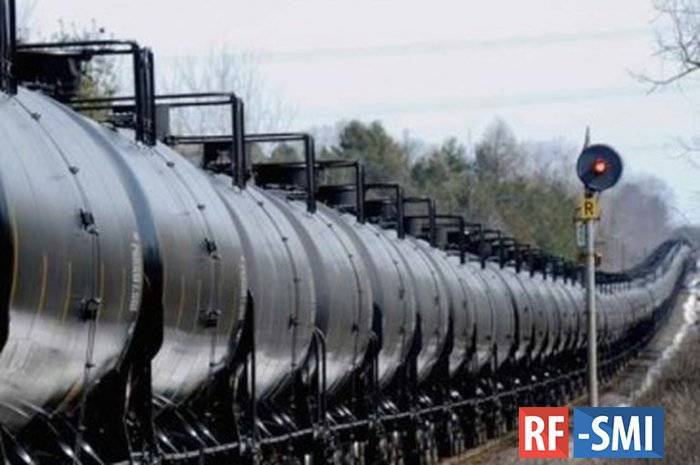 Казахстан полностью прекратил импорт нефтепродуктов из России.