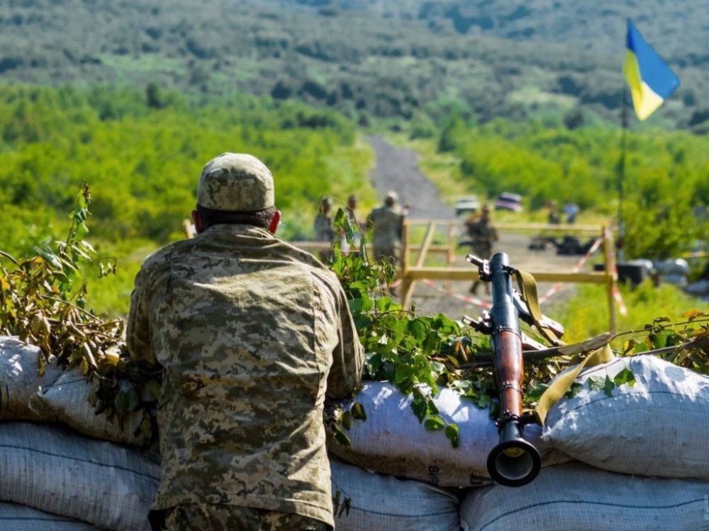 Путинские боевики на Донбассе пошли в наступление: "Кроют просто по-черному"