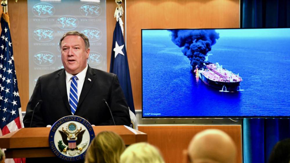 В шаге от войны? Иран "показал уничтожение израильских кораблей", в США требуют наказать непокорный Тегеран