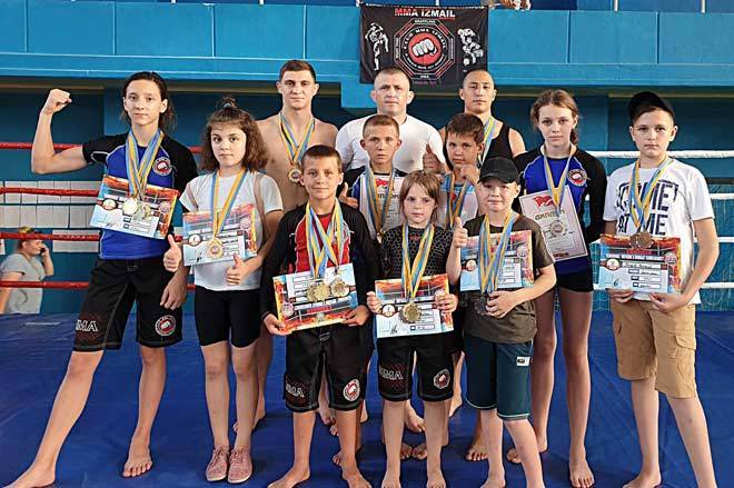 В Измаил бойцы MMA IZMAIL привезли 30 медалей