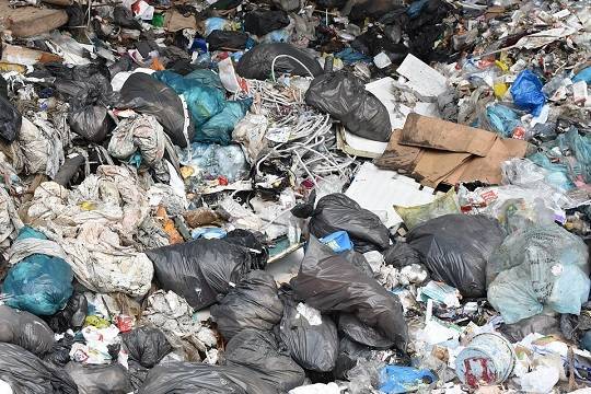 Тюменский мусорный завод вместо сортировки и переработки отправляет отходы на полигон