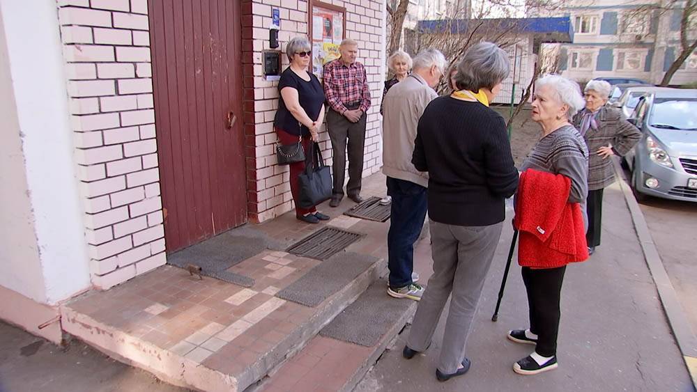 Недовольным переплатами жителям дома в Москве посоветовали переехать